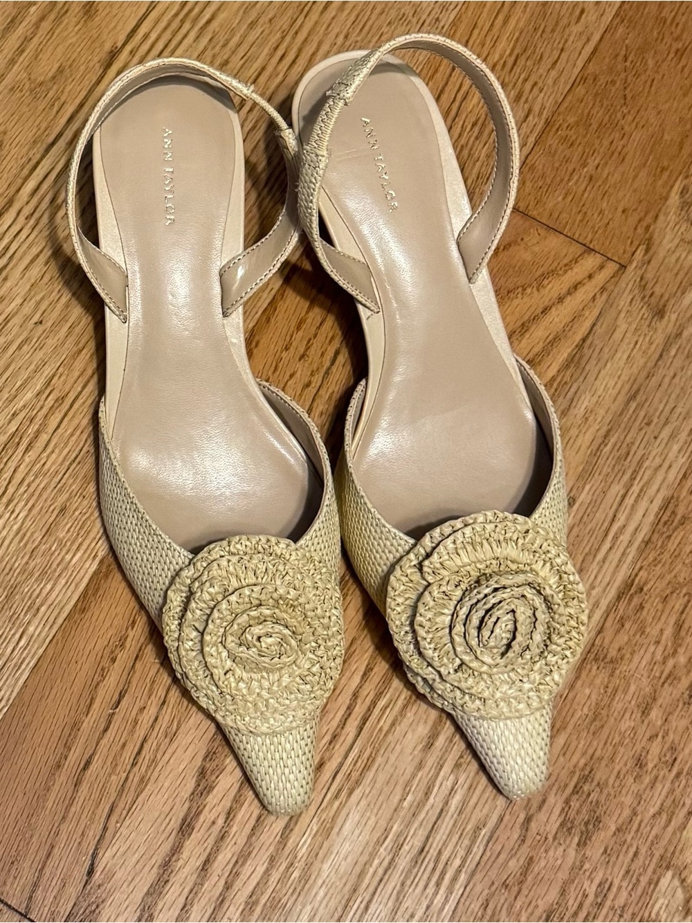 Ann Taylor raffia sling back heels size 9